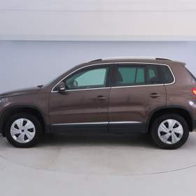 Foto inzerátu Volkswagen Tiguan 2.0 TDI