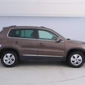 Foto inzerátu Volkswagen Tiguan 2.0 TDI