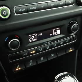 Foto inzerátu Škoda Rapid 1.4 TSI