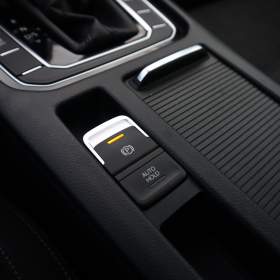 Foto inzerátu Volkswagen Passat 2.0 TDI