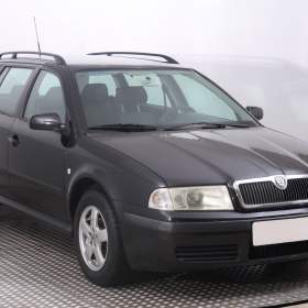 Škoda Octavia 1.6 / 19661043