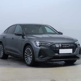 Fotka k inzerátu Audi e- tron Sportback 50 quattro / 19609525