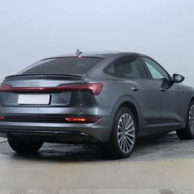 Foto inzerátu Audi e-tron Sportback 50 quattro