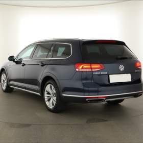 Foto inzerátu Volkswagen Passat 2.0 TDI