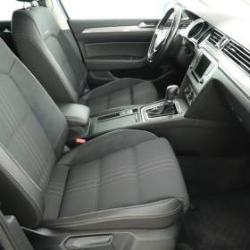 Foto inzerátu Volkswagen Passat 2.0 TDI