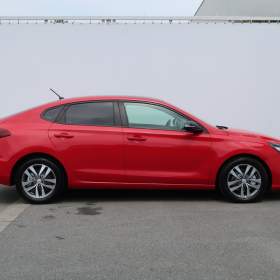 Foto inzerátu Hyundai i30 Fastback 1.0 T-GDI