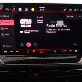 Foto inzerátu Volkswagen Golf 1.5 TSI