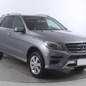 Foto inzerátu Mercedes-Benz ML ML 350 BlueTEC