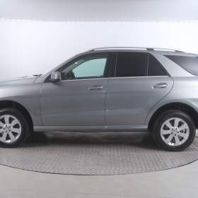 Foto inzerátu Mercedes-Benz ML ML 350 BlueTEC