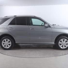 Foto inzerátu Mercedes-Benz ML ML 350 BlueTEC