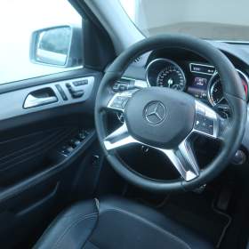 Foto inzerátu Mercedes-Benz ML ML 350 BlueTEC