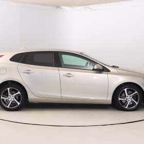 Foto inzerátu Volvo V40 1.5 T2