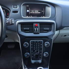 Foto inzerátu Volvo V40 1.5 T2