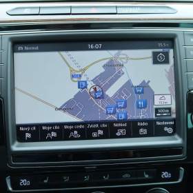 Foto inzerátu Volkswagen Passat 2.0 TDI