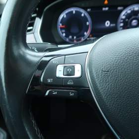 Foto inzerátu Volkswagen Passat 2.0 TDI