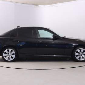 Foto inzerátu BMW Řada 3 320 i