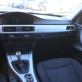 Foto inzerátu BMW Řada 3 320 i