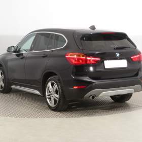 Foto inzerátu BMW X1 sDrive18d