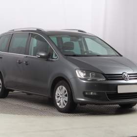 Fotka k inzerátu Volkswagen Sharan 2.0 TDI / 19658755