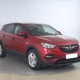 Fotka k inzerátu Opel Grandland 1.2 Turbo / 19658755