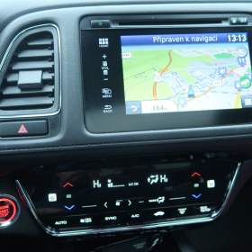 Foto inzerátu Honda HR-V 1.5 i-VTEC