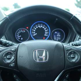 Foto inzerátu Honda HR-V 1.5 i-VTEC