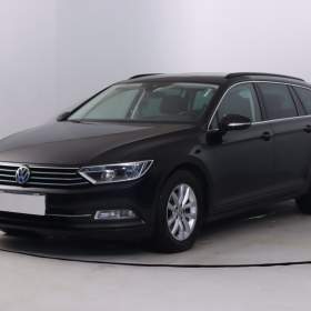 Foto inzerátu Volkswagen Passat 2.0 TDI