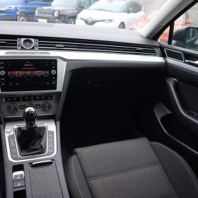 Foto inzerátu Volkswagen Passat 2.0 TDI