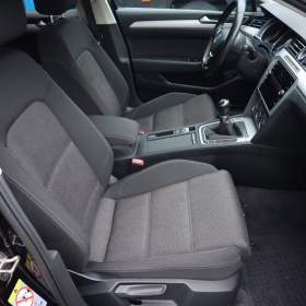 Foto inzerátu Volkswagen Passat 2.0 TDI