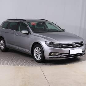 Volkswagen Passat 2.0 TDI / 19661796