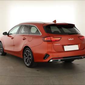 Foto inzerátu Kia Ceed 1.6 CRDi MHEV