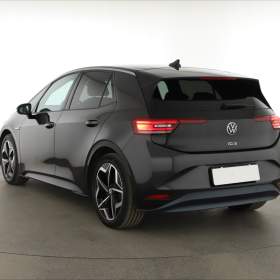 Foto inzerátu Volkswagen ID.3 1st (62 kWh)