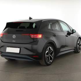 Foto inzerátu Volkswagen ID.3 1st (62 kWh)