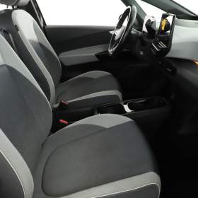 Foto inzerátu Volkswagen ID.3 1st (62 kWh)
