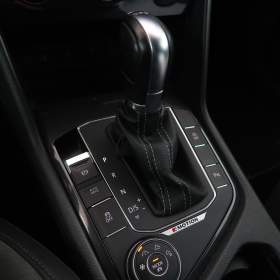 Foto inzerátu Volkswagen Tiguan 2.0 BiTDI