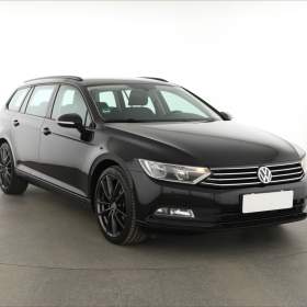 Volkswagen Passat 2.0 TDI / 19661910