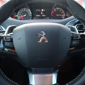 Foto inzerátu Peugeot 308 1.2 PureTech