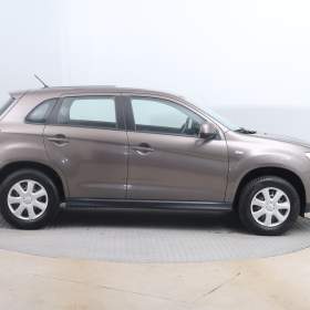 Foto inzerátu Mitsubishi ASX 1.6 MIVEC