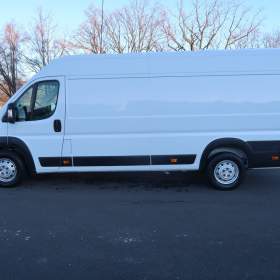 Foto inzerátu Citroën Jumper 2.2 BlueHDi