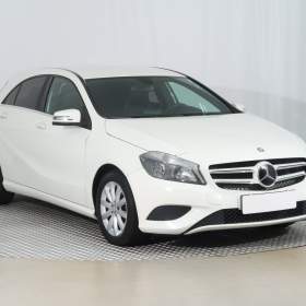 Mercedes- Benz Třídy A A 180 / 19662221