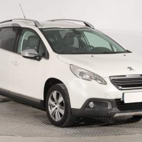 Fotka k inzerátu Peugeot 2008 1.2 PureTech / 19666521