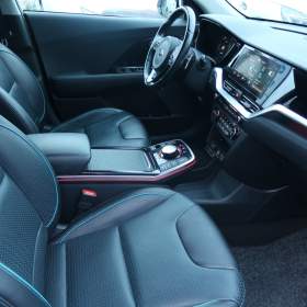 Foto inzerátu Kia e-Niro 64 kWh