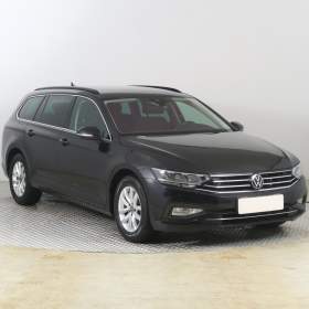 Foto inzerátu Volkswagen Passat 2.0 TDI