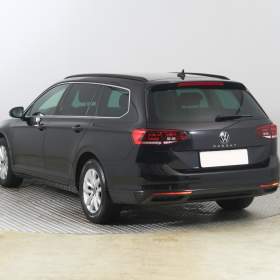 Foto inzerátu Volkswagen Passat 2.0 TDI