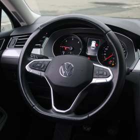 Foto inzerátu Volkswagen Passat 2.0 TDI
