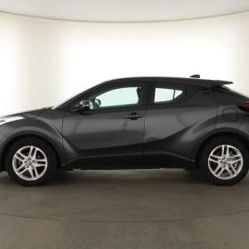 Foto inzerátu Toyota C-HR 1.8 Hybrid