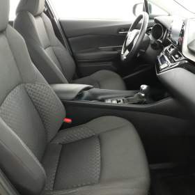 Foto inzerátu Toyota C-HR 1.8 Hybrid