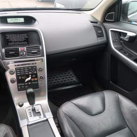 Foto inzerátu Volvo XC60 D5