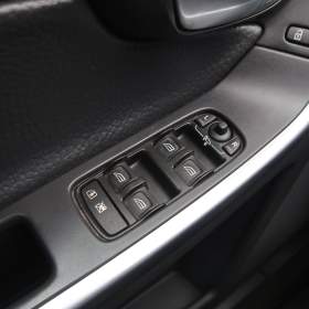 Foto inzerátu Volvo XC60 D5