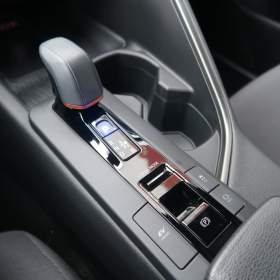 Foto inzerátu Toyota C-HR 1.8 Hybrid